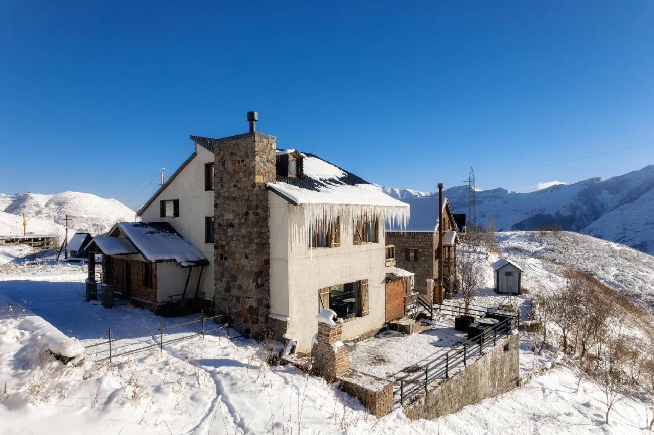 Snow Time Cottage Gudauri Zewnętrze zdjęcie
